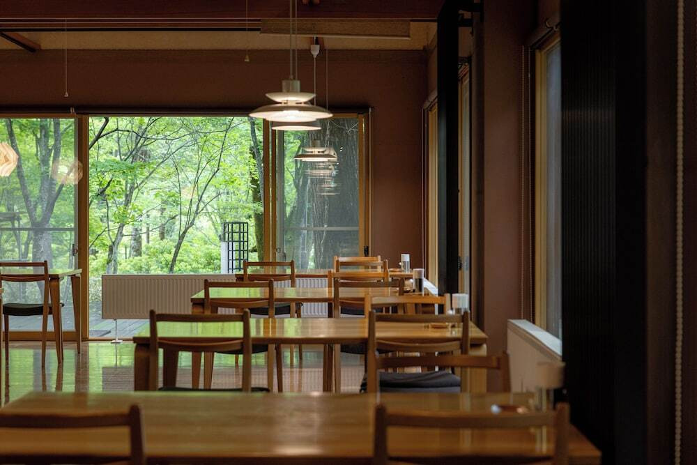 レストラン