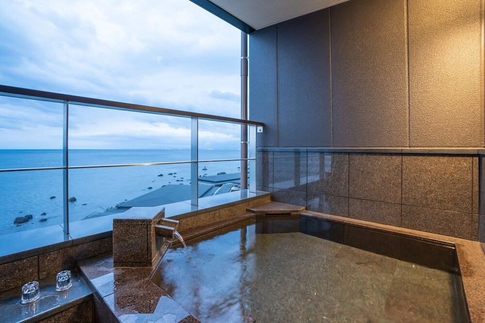 オーシャンビューの温泉付き客室でゆっくり4754289