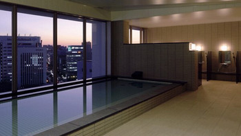 ホテルリソルトリニティ博多3387943