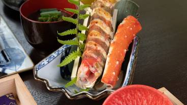 食事・飲み物 / 2