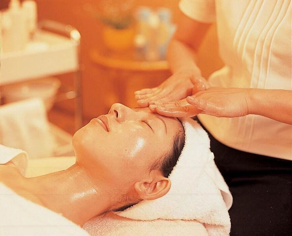 フェイシャル トリートメント