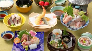 食事・飲み物 / 6