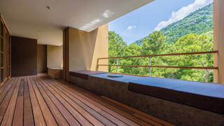 アンバサダースイーツ (with Open-Air Bath, Sora)