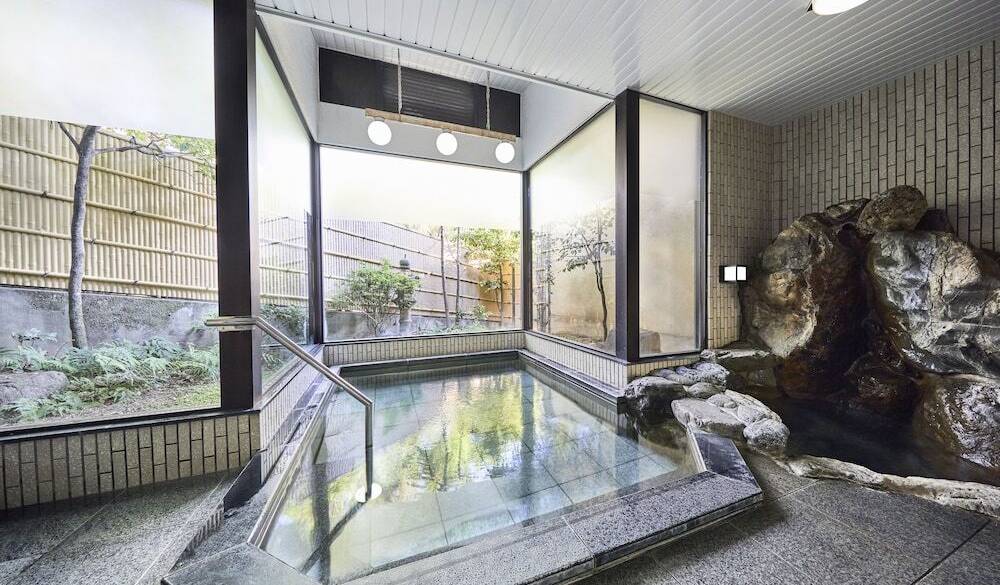 ホテル2階の大浴場 / 2