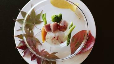 食事・飲み物 / 3