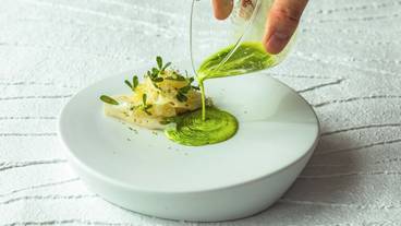 食事・飲み物 / 4