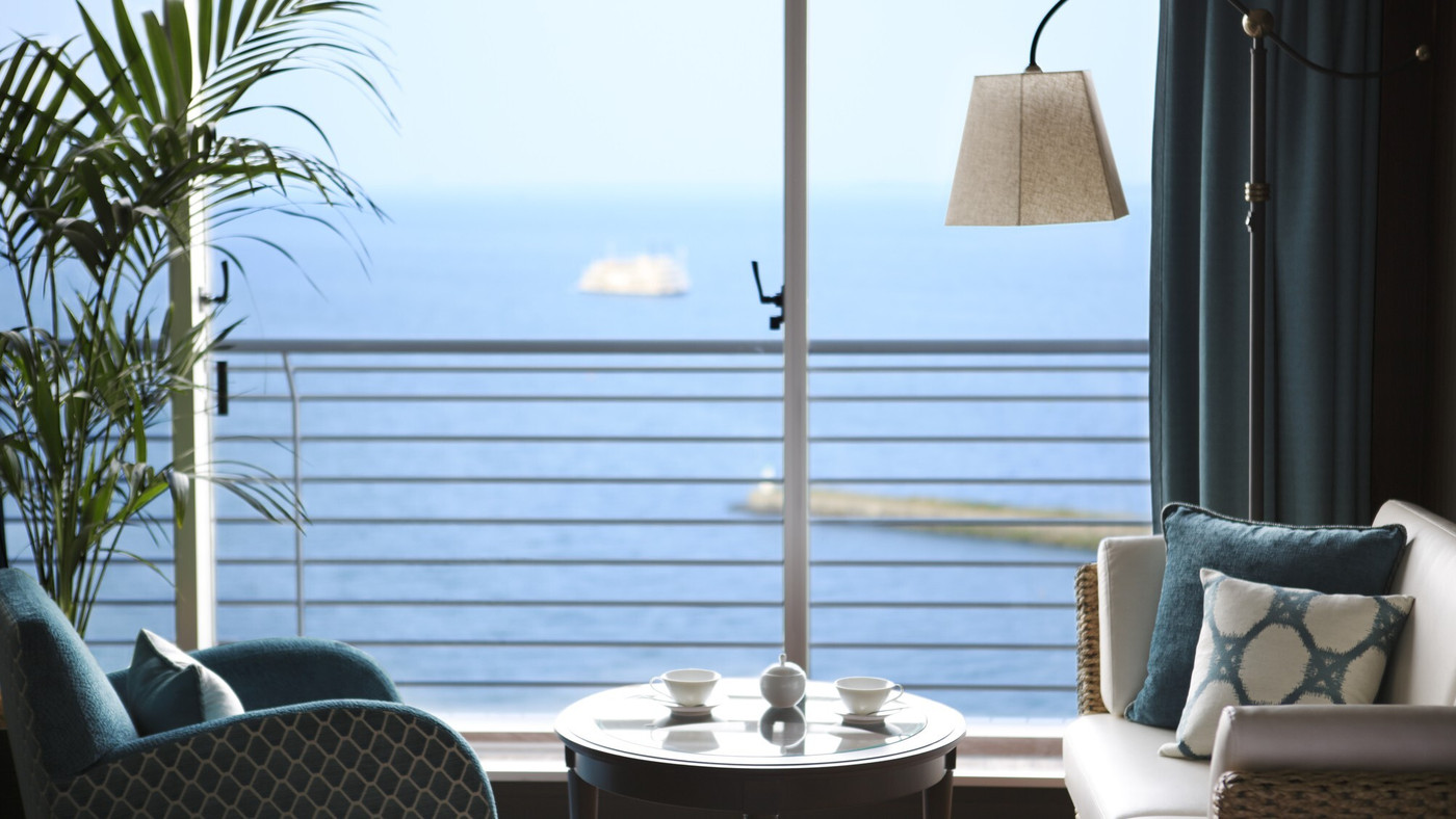 琵琶湖のほとりで、癒しのリゾート＆旅館ステイを4070953