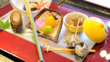 食事・飲み物 / 7