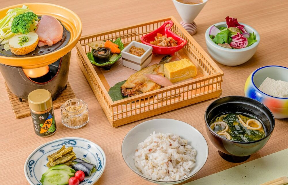 朝食