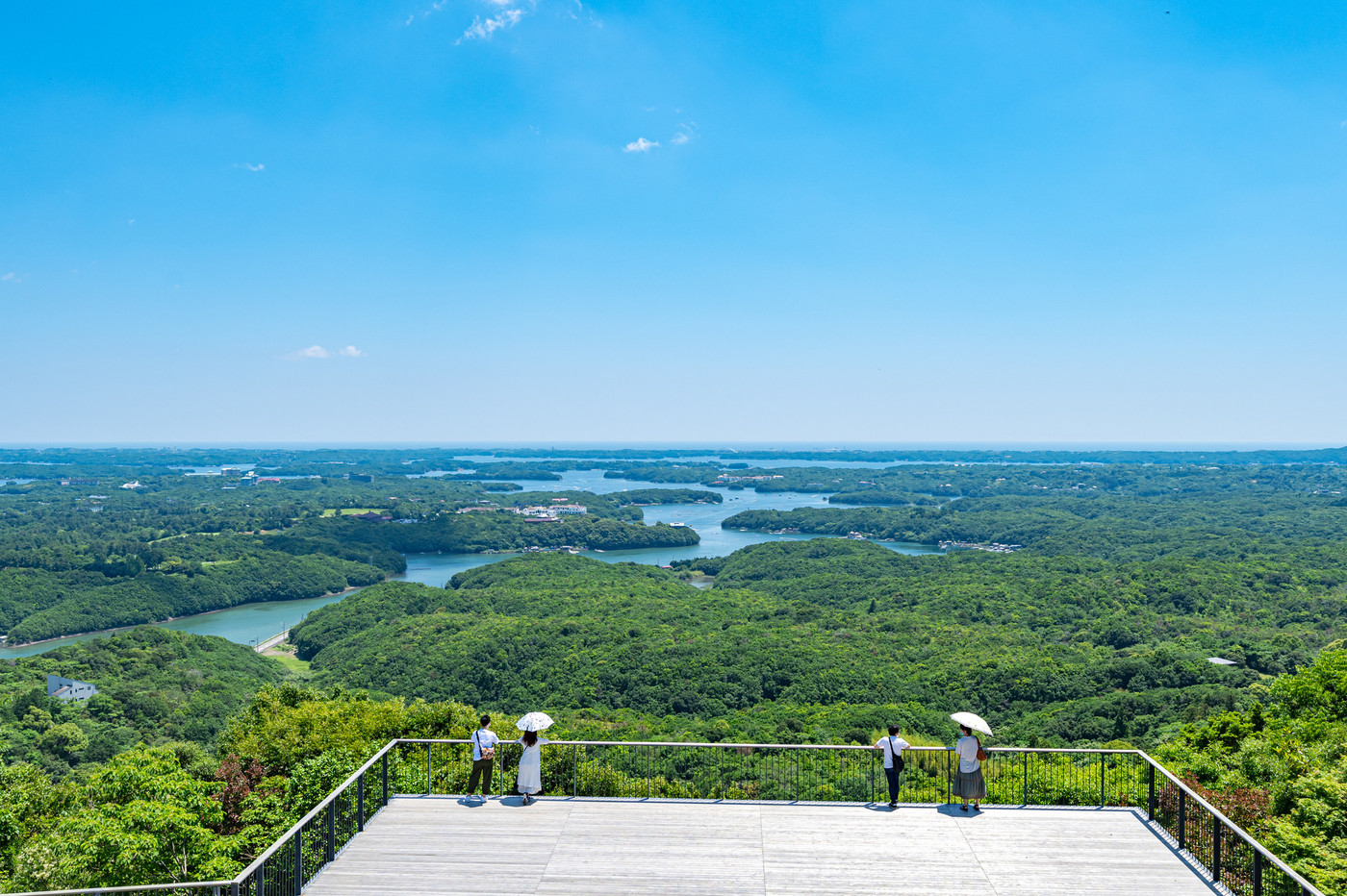 5月快晴の横山展望台