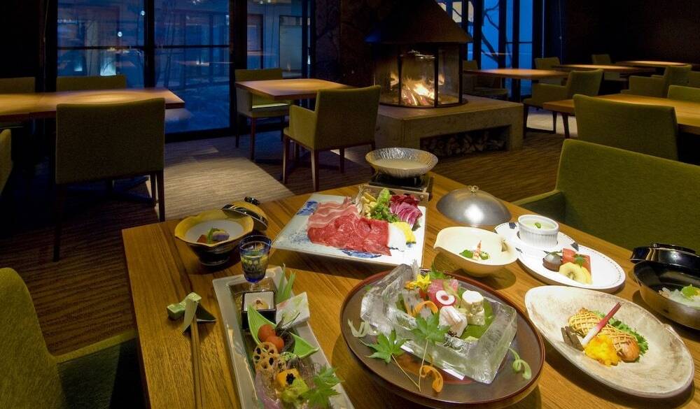 丁寧な仕事が光る
和会席の口福 / 1