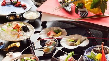 食事・飲み物 / 17