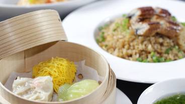 食事・飲み物 / 12