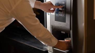 施設内の設備 / 1