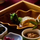 温泉豆腐や出汁巻
心温まる和朝食 / 5