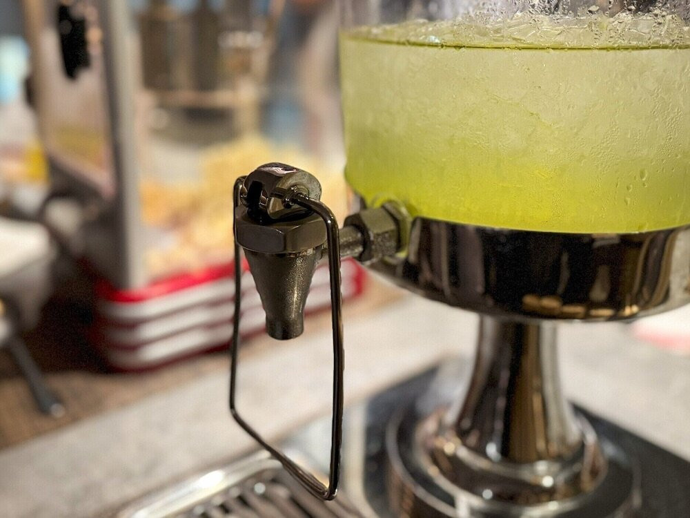 ロビーラウンジ