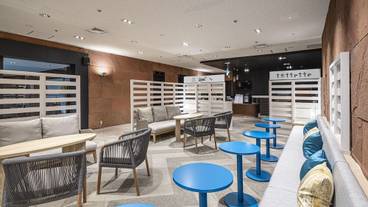 ロビーラウンジ / 15