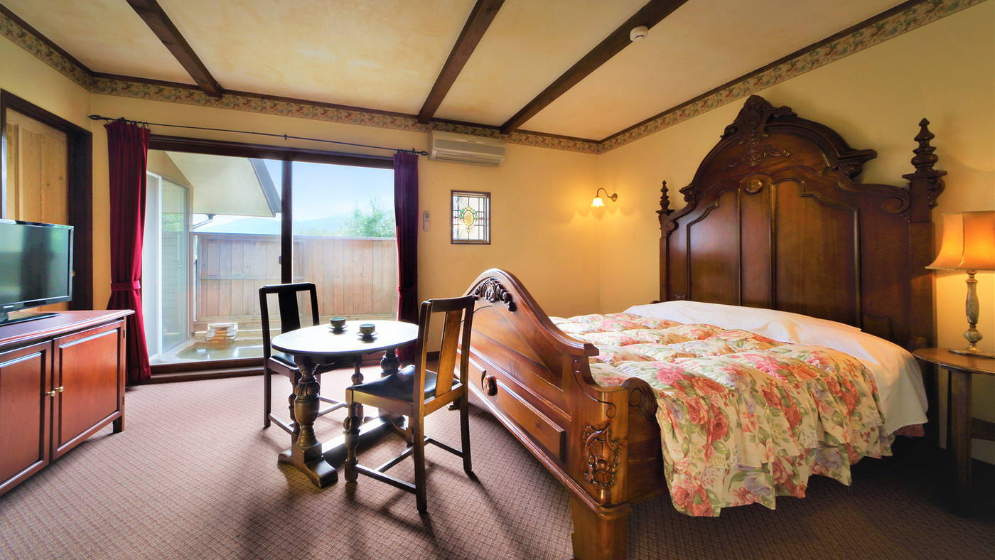 英国気分で非日常を楽しむ3642827