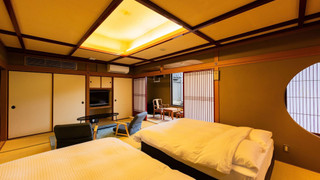 [12畳ダブルベッド] バスなし＿4名定員 禁煙