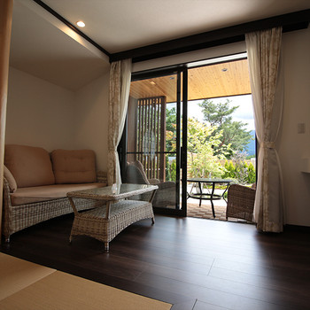 全16室。別荘族気分を味わえる“大人のヴィラ”3704180