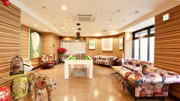 ロビーラウンジ / 16