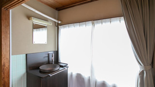 和室共用トイレ４人