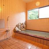 神鍋温泉 LibertyHouse 権兵衛（兵庫県 民宿） / 2