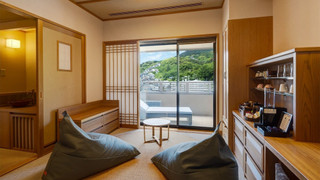 本館 プレミアムリラックス(ツイン) [麗] 露天風呂付 49平米