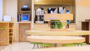 朝食スペース / 15