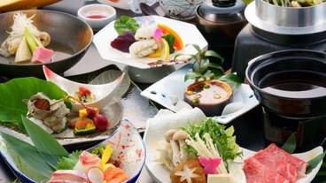 夕食／会席料理一例 / 1