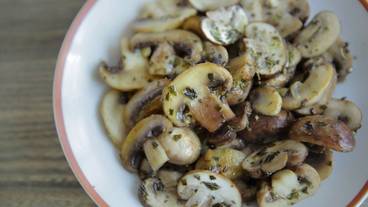 食事・飲み物 / 3