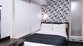 セミ ダブル ルーム 禁煙