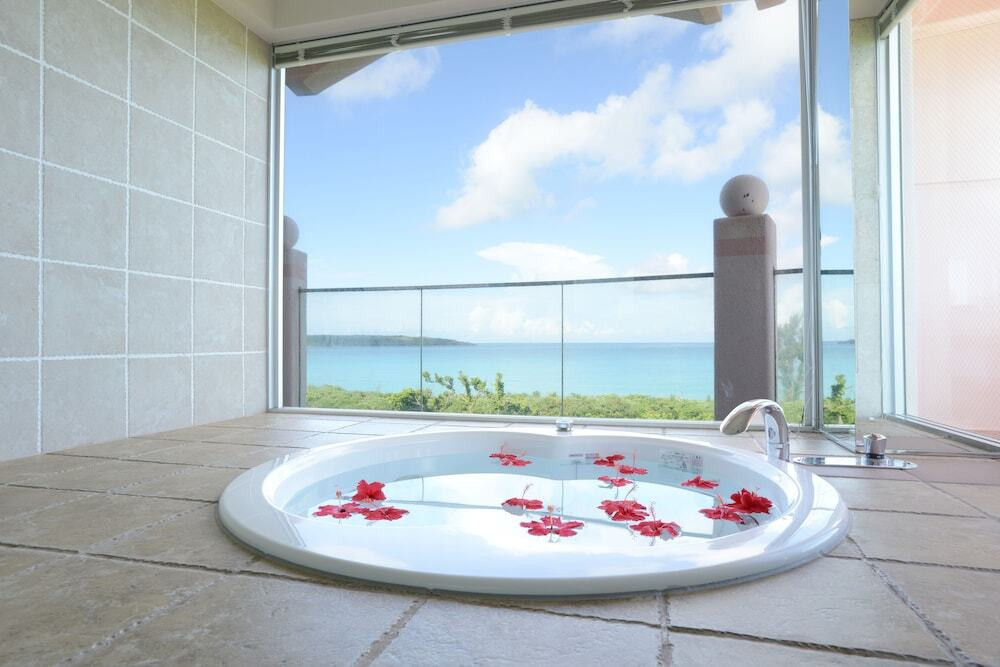 ７．大きな窓からワイドな海を望むスイートルームがおすすめ！『マリンロッジ・マレア』3388660