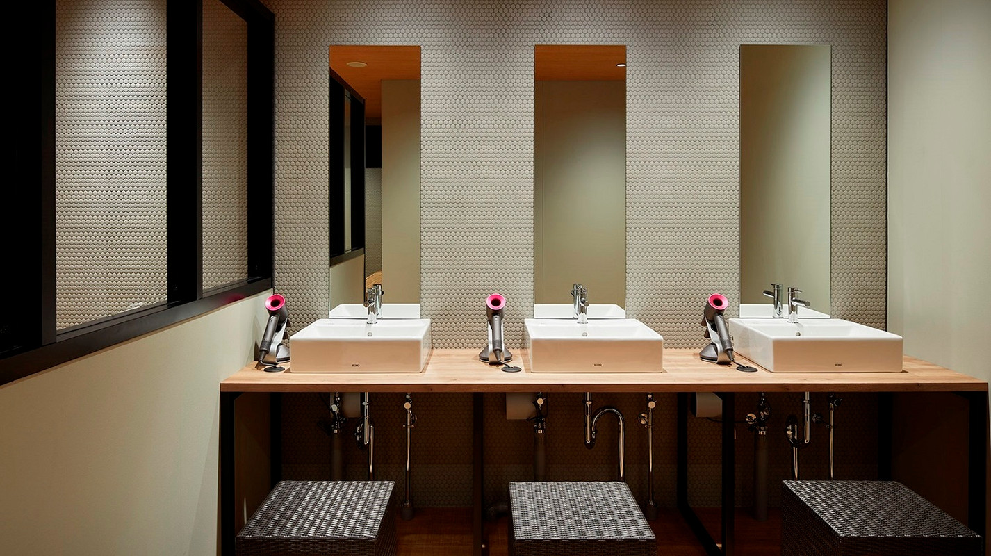 「富士の湯」パウダースペース