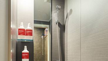 シャワールーム一例 / 18