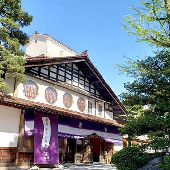 6.建物が重要指定文化財に指定されている宿「法師」3523062