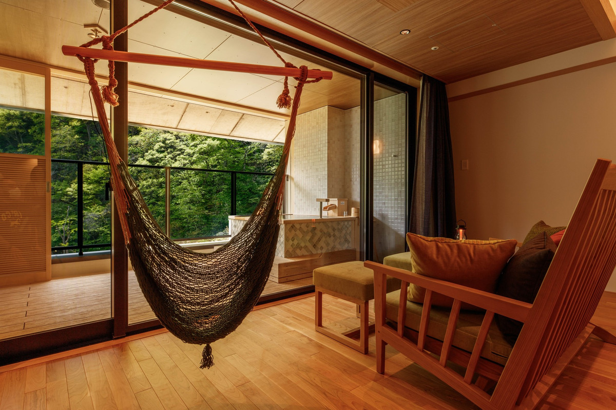 里山Seyryu 露天風呂付デラックスキングダブル 客室