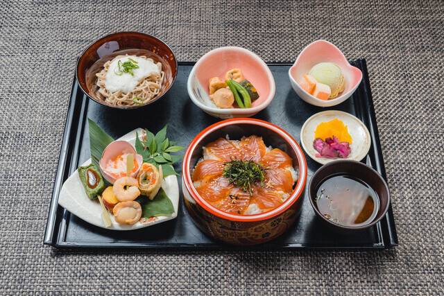 手こね寿司の御膳 / 5