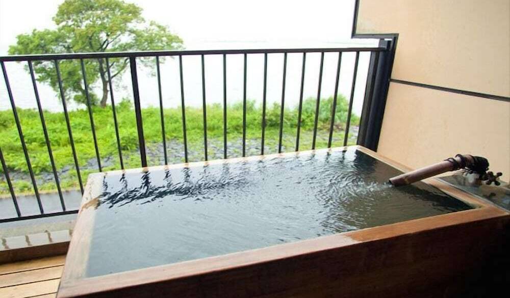 和室303 露天風呂 / 2