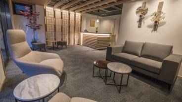 ロビー応接スペース / 8