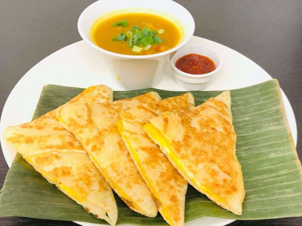 朝食
