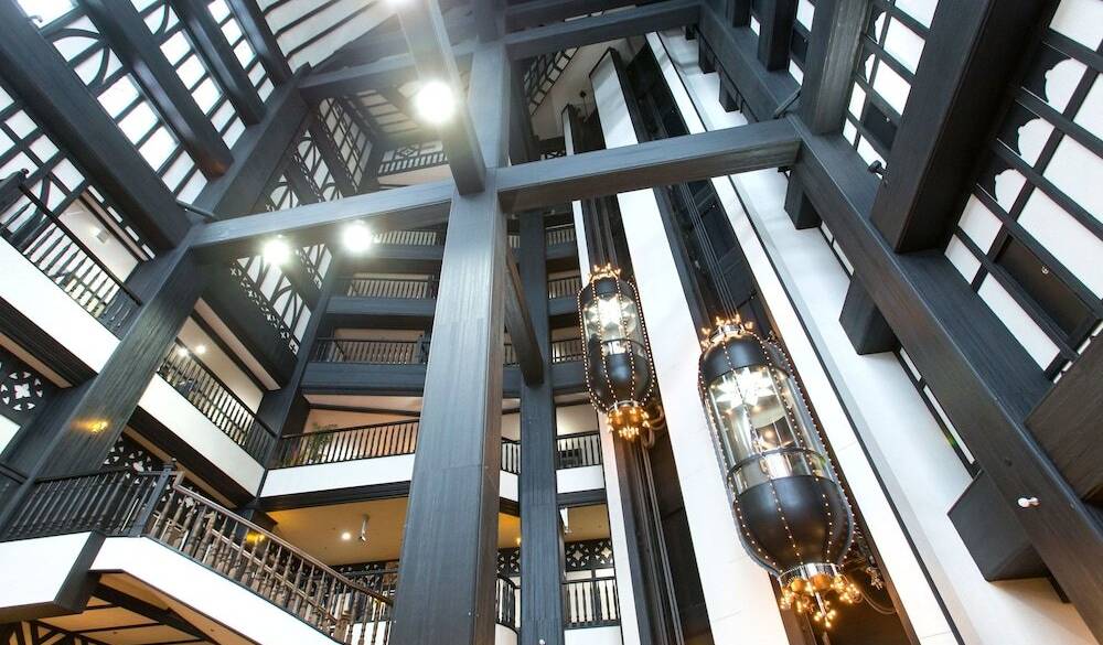 エレベーター / 4