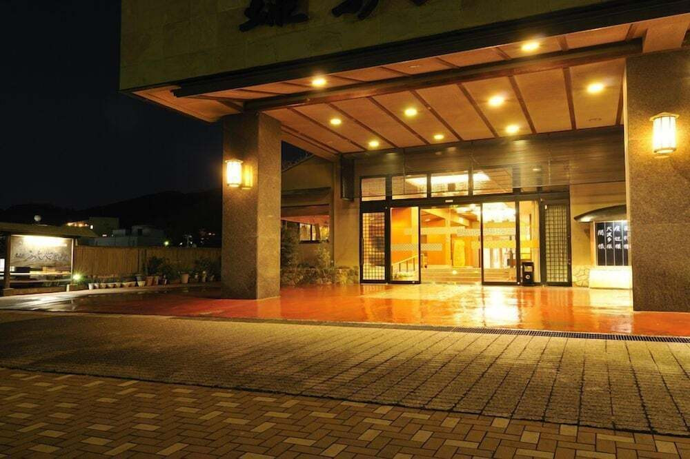 土肥ふじやホテル（トイフジヤホテル） / 1