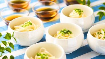 食事・飲み物 / 22