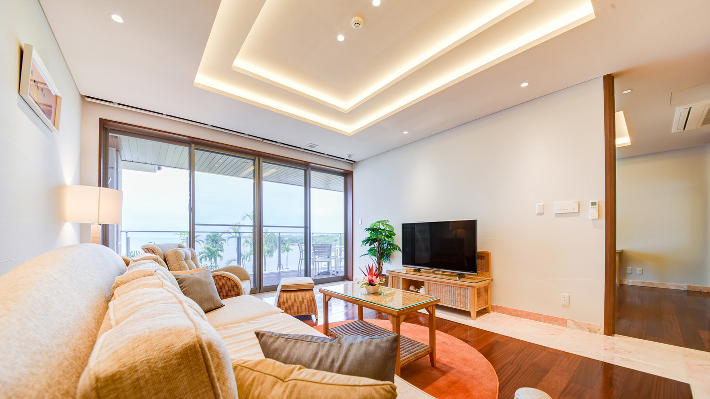  部屋／リビングルーム