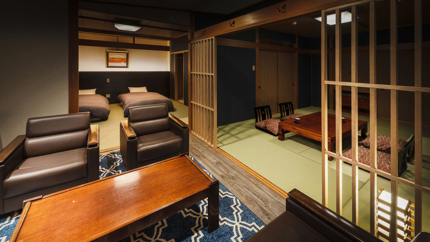 ファミリーバイキングで幸せな食事時間♪モダンなデザイナーズ旅館4058131