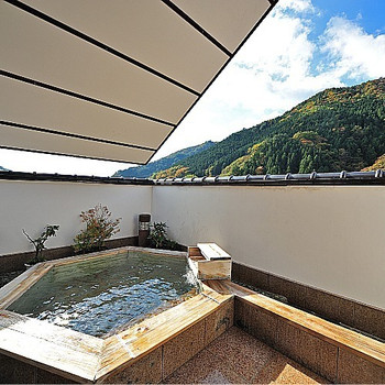 雄大な山々を望める”展望貸切露天風呂”3959670