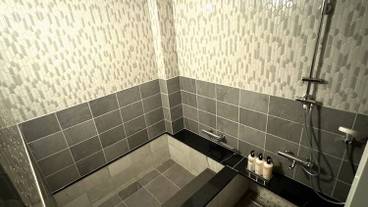 バスルーム / 33