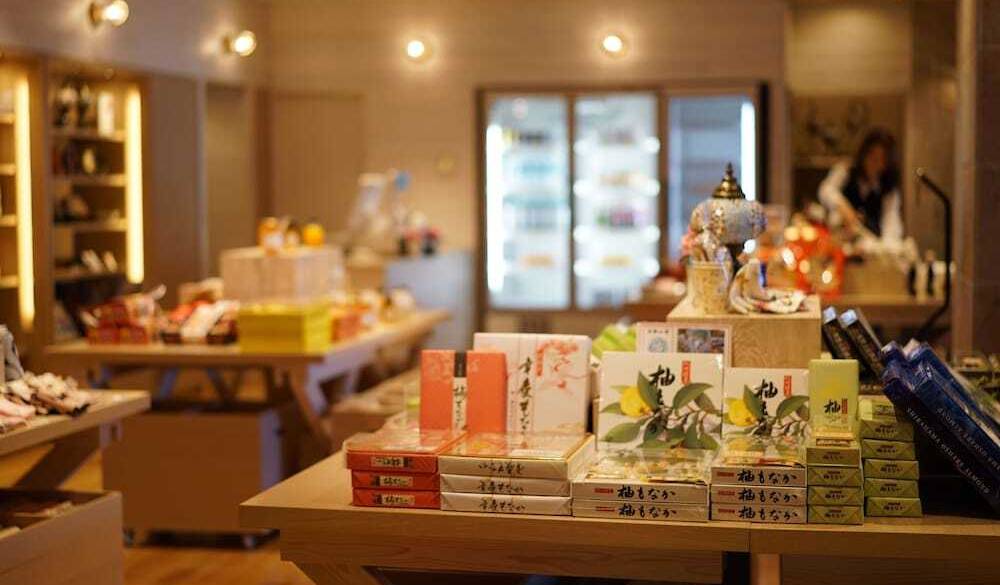 売店 BEACHSIDE / 1