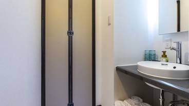 バスルームのシンク / 13